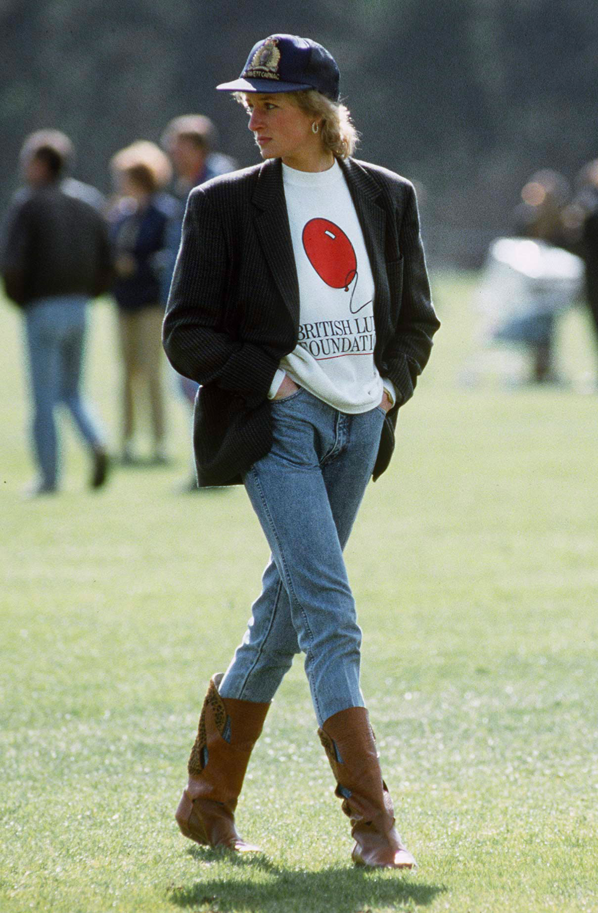Lady Diana at the Guards Polo Club in 1988 wearing an oversized blazer over a shirt.  © Photo by Tim Graham Photo Library via Getty Images